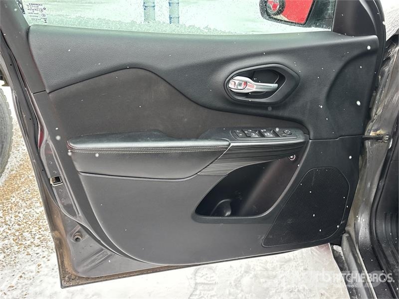 Jeep Cherokee 4WD SUV Coches