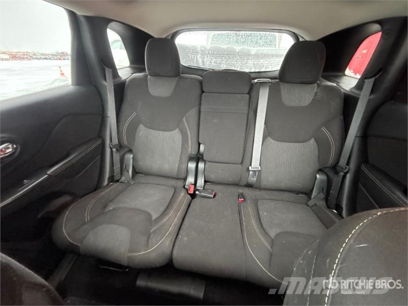 Jeep Cherokee 4WD SUV Coches