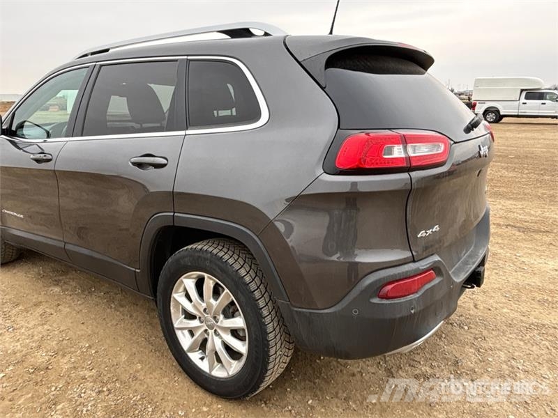 Jeep Cherokee 4WD SUV 汽车