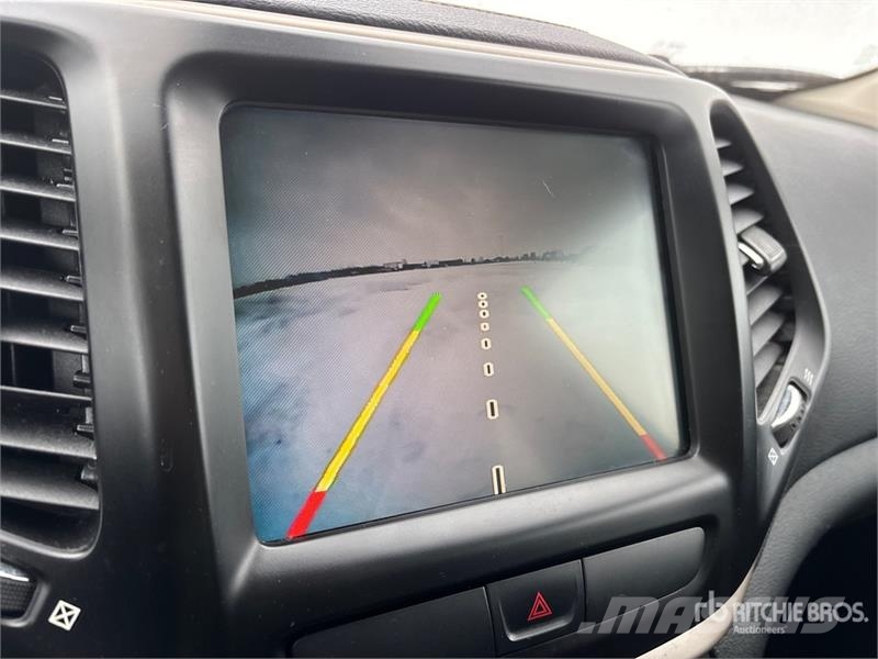 Jeep Cherokee 4WD SUV Coches