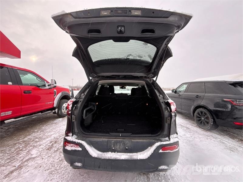 Jeep Cherokee 4WD SUV Coches