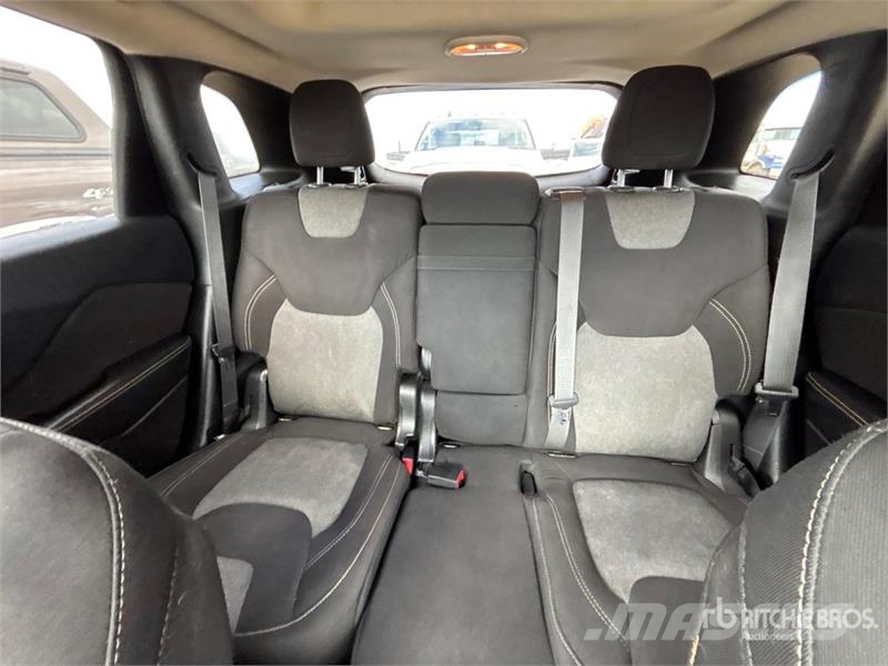 Jeep Cherokee 4WD SUV Cars