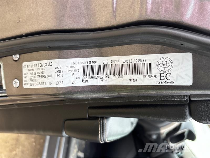Jeep Cherokee 4WD SUV 汽车