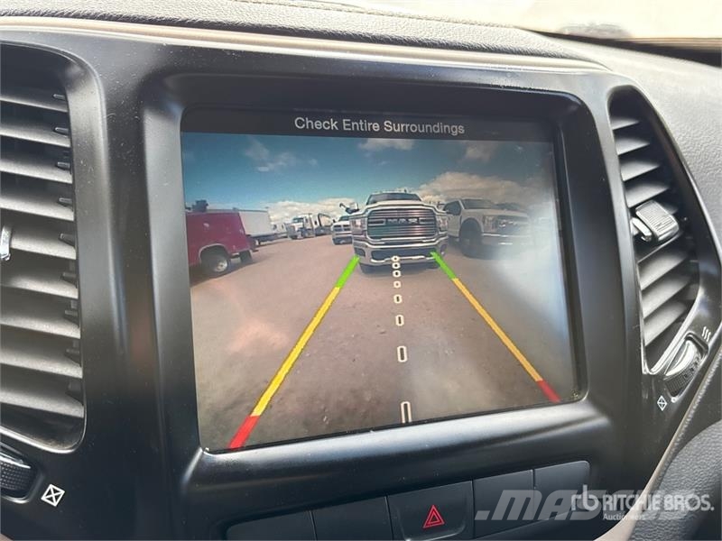 Jeep Cherokee SUV Personbiler