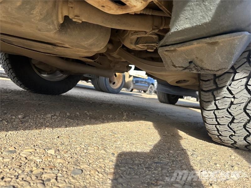 Jeep Grand Cheroke Laredo 4WD SUV سيارات
