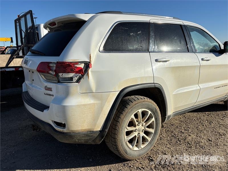 Jeep Grand Cherokee 4WD SUV Automašīnas