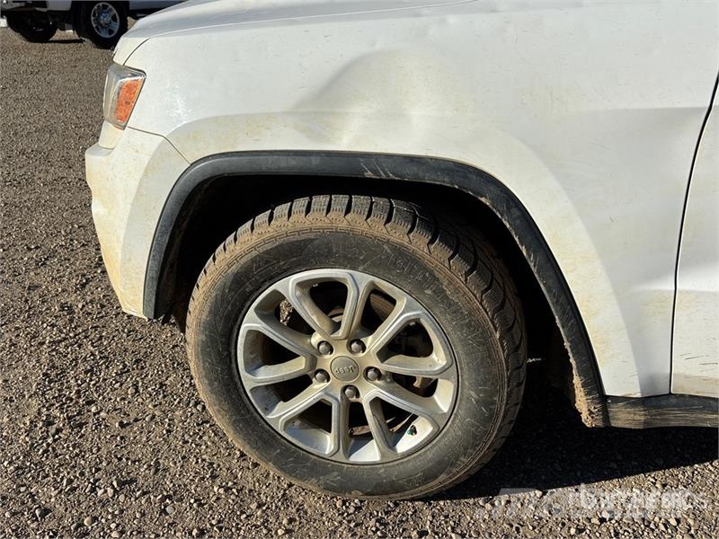 Jeep Grand Cherokee 4WD SUV Automašīnas