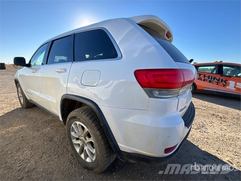 Jeep Grand Cherokee 4WD SUV Automašīnas