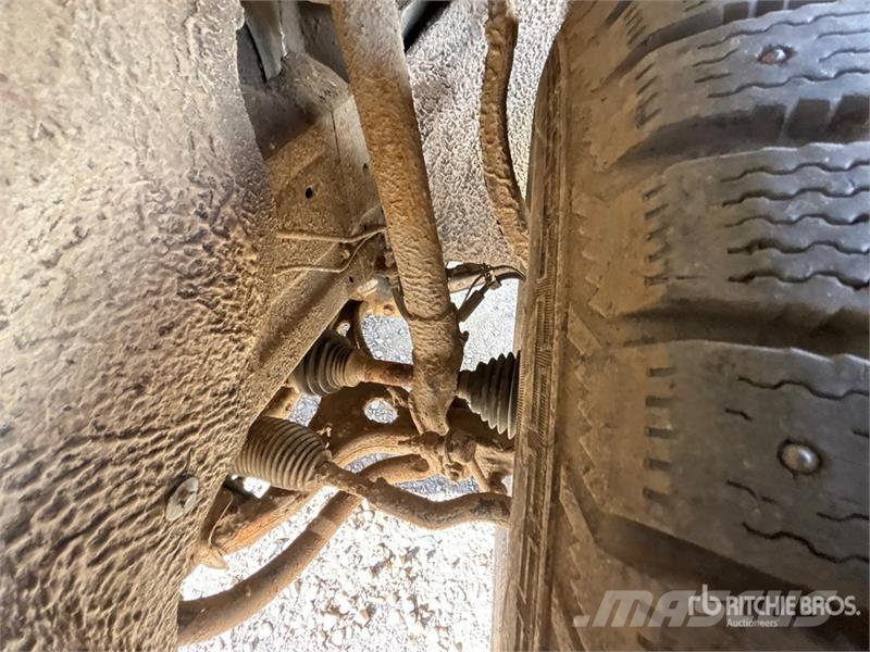 Jeep Grand Cherokee 4WD SUV Automašīnas