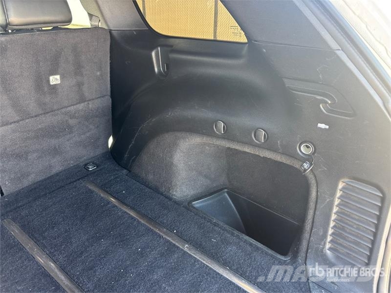 Jeep Grand Cherokee 4x4 SUV Cars