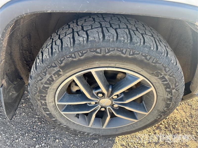 Jeep Grand Cherokee 4x4 SUV Cars