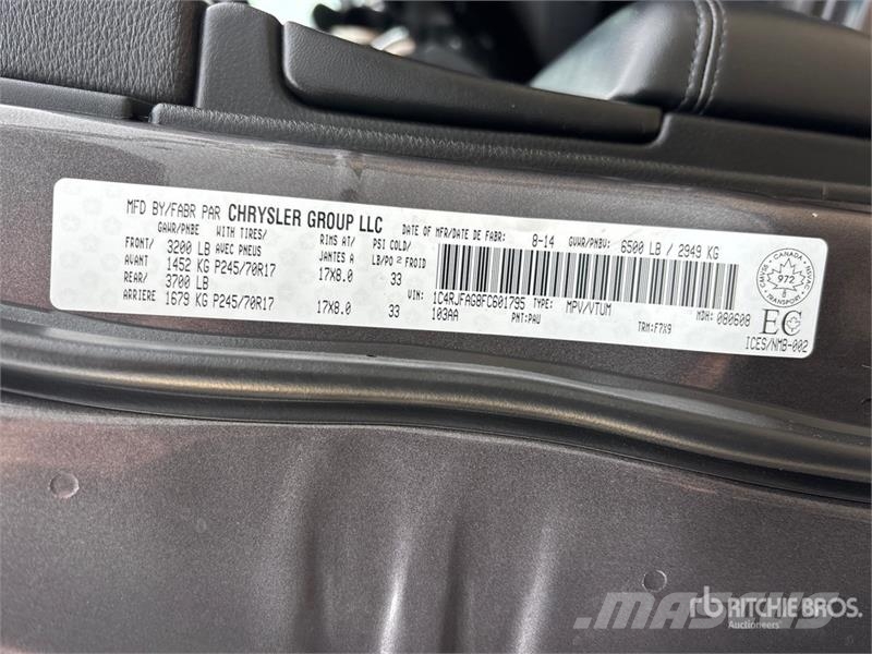 Jeep Grand Cherokee Laredo 4x4 SUV Biler