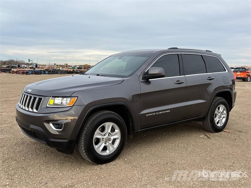 Jeep Grand Cherokee Laredo 4x4 SUV Biler