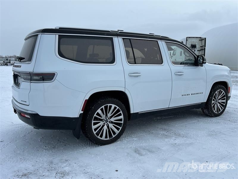 Jeep Grand Wagoneer 4WD SUV Voiture