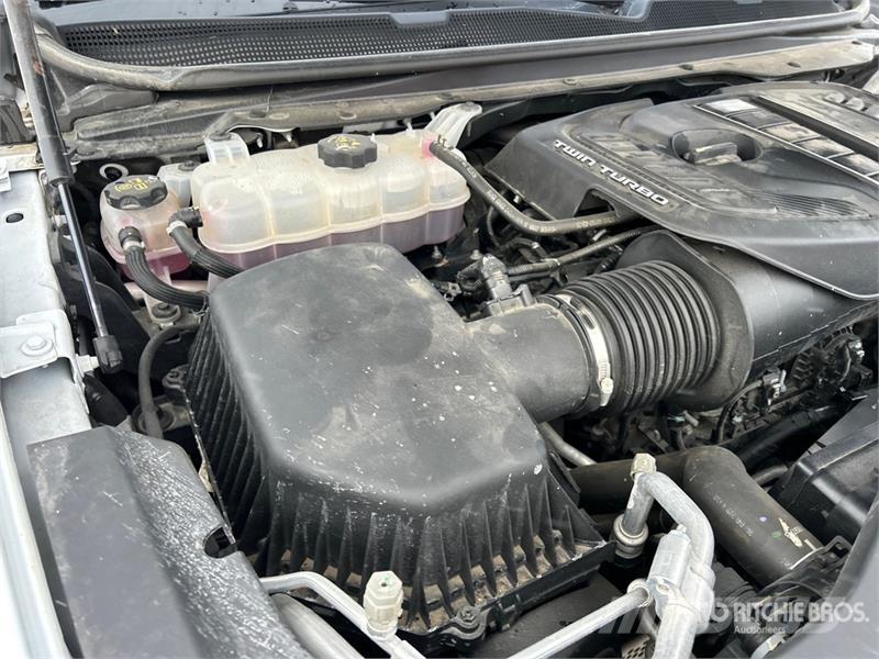 Jeep Grand Wagoneer 4WD SUV Voiture