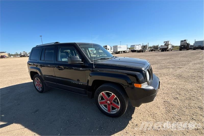 Jeep Patriot 4WD SUV Personbiler