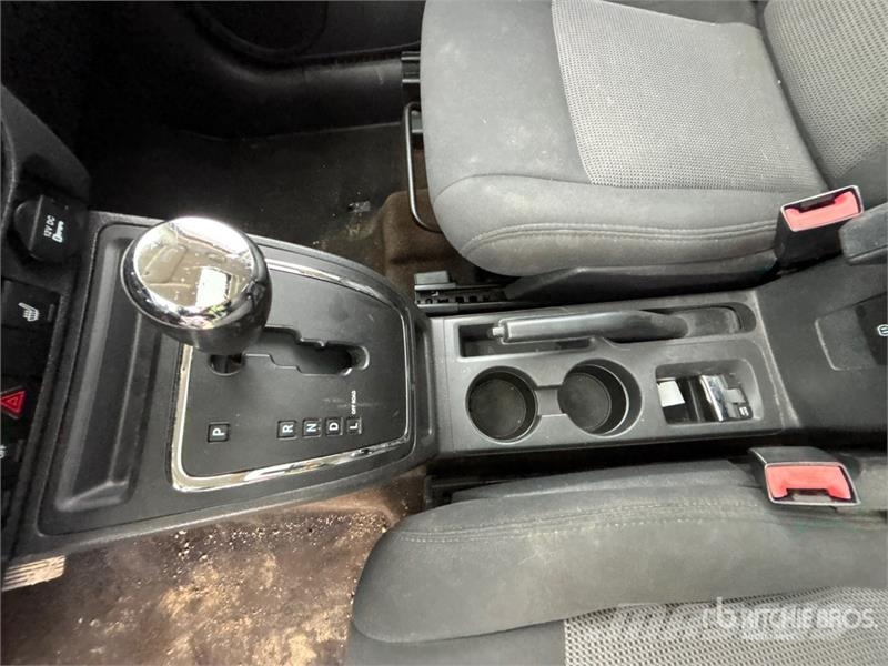 Jeep Patriot 4WD SUV Avtomobili
