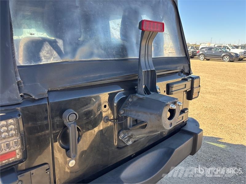 Jeep Wrangler 4WD SUV Avtomobili