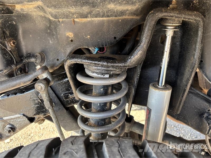 Jeep Wrangler 4x4 SUV Avtomobili