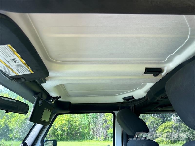 Jeep Wrangler Sport Sõiduautod
