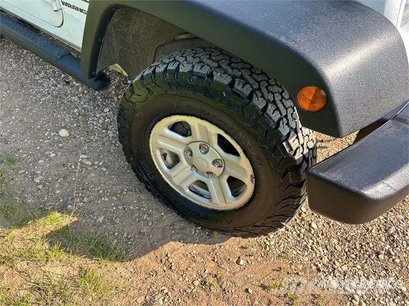 Jeep Wrangler Sport Sõiduautod