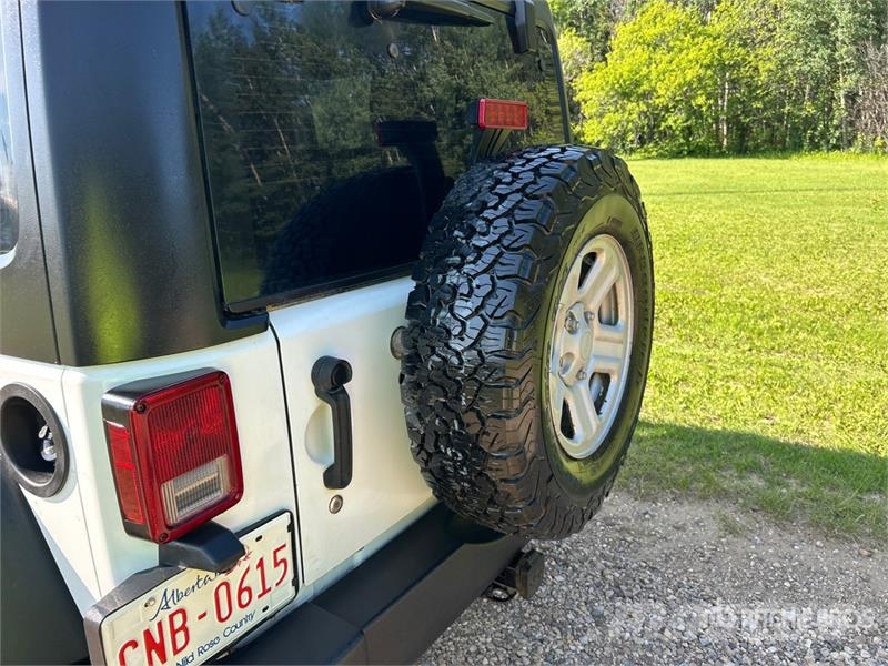 Jeep Wrangler Sport Sõiduautod