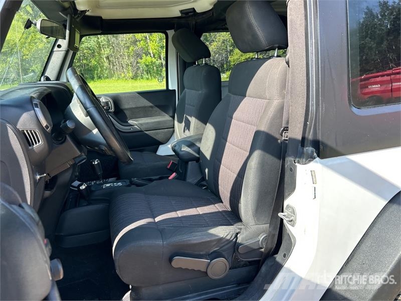 Jeep Wrangler Sport Sõiduautod