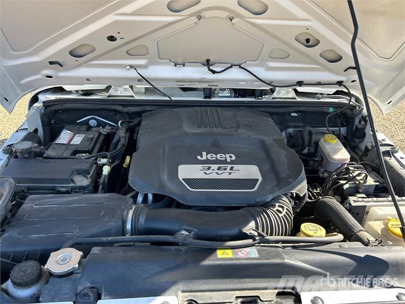 Jeep Wrangler Sport Sõiduautod