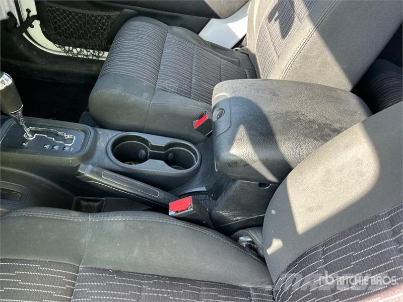 Jeep Wrangler Sport Sõiduautod