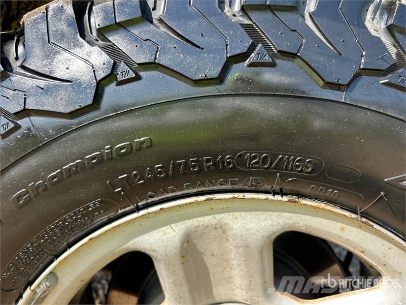 Jeep Wrangler Sport Sõiduautod