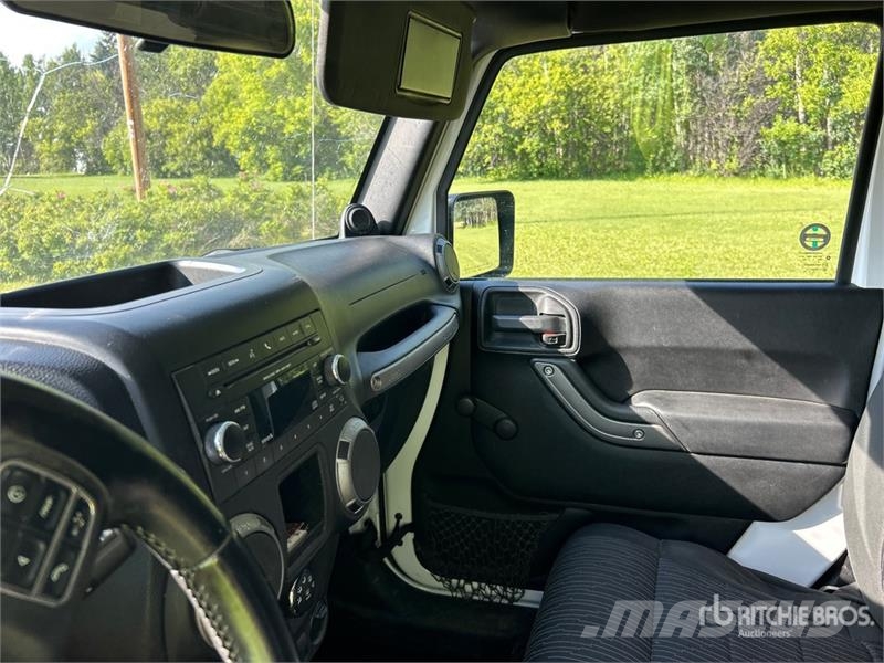 Jeep Wrangler Sport Sõiduautod