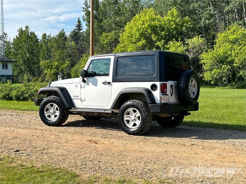 Jeep Wrangler Sport Sõiduautod
