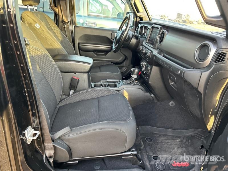 Jeep Wrangler Unlimited Sport Personbiler