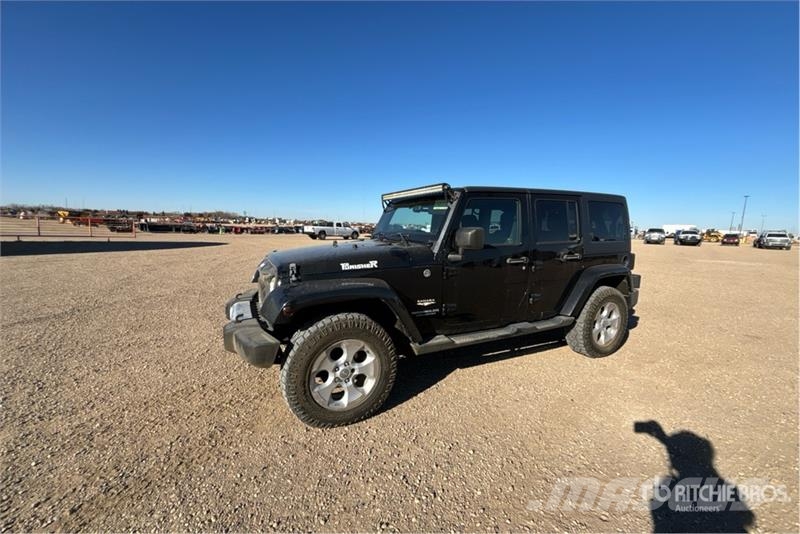 Jeep Wrangler Unlimited Sahara Automašīnas