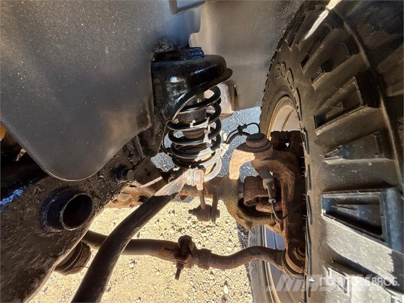 Jeep Wrangler Unlimited Sahara Automašīnas