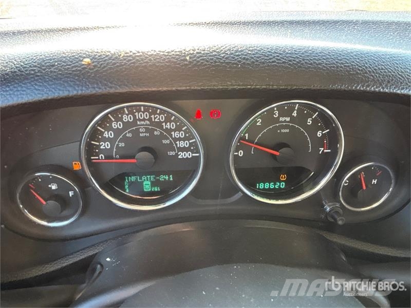 Jeep Wrangler Unlimited Sahara Personbiler