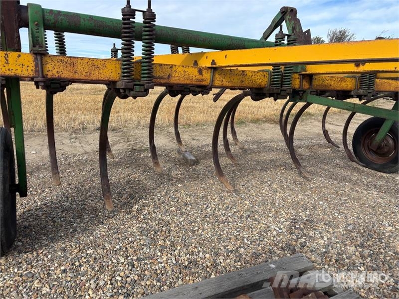 Jeoffroy 13 15 ft Chisel Plow Aratri di perforazione