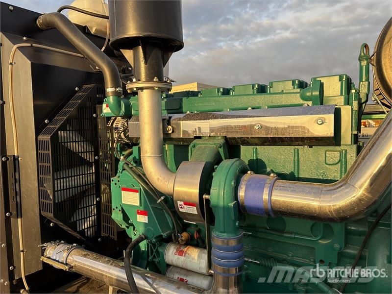 Jet GF-440 320 kW Skid-Mounted Generator Set Dízel áramfejlesztők