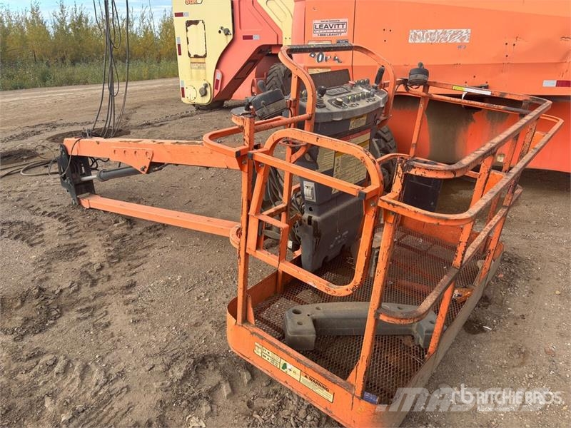 JLG 1250AJP 4WD Diesel Articulating Boom Lift (Inopera Zglobne podizne platforme