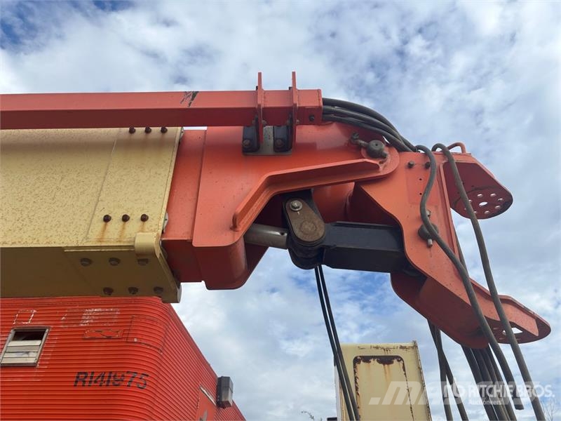 JLG 1250AJP 4WD Diesel Articulating Boom Lift (Inopera Zglobne podizne platforme