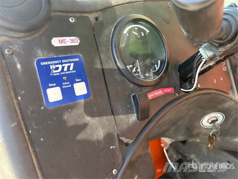 JLG 1255 مناولات متداخلة