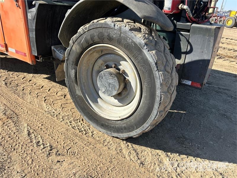 JLG 1255 مناولات متداخلة
