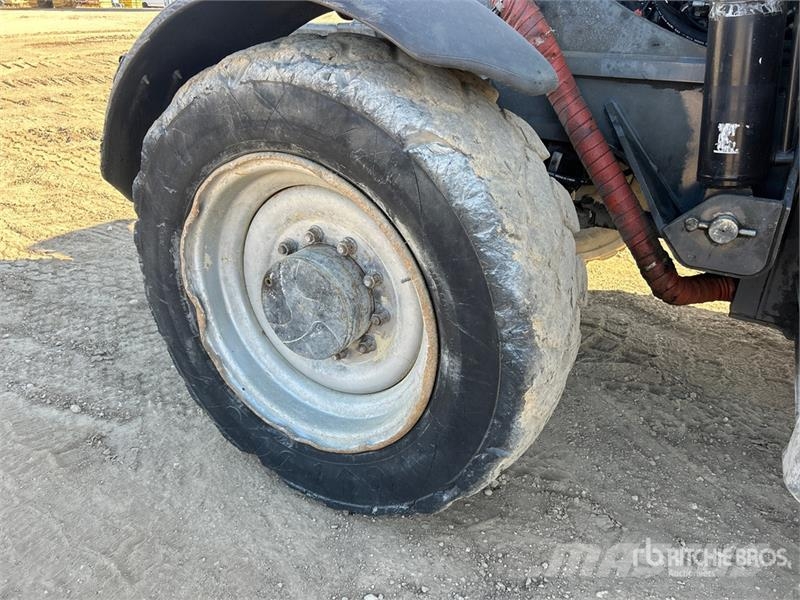 JLG 1255 مناولات متداخلة