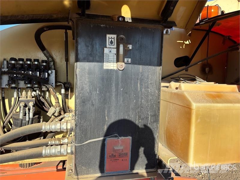 JLG 400S 4WD Diesel Telescopic Boom Lift (Inoperable) رافعات سلة تلسكوبية