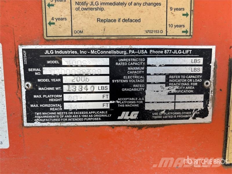 JLG 400S 4WD Diesel Telescopic Boom Lift (Inoperable) رافعات سلة تلسكوبية