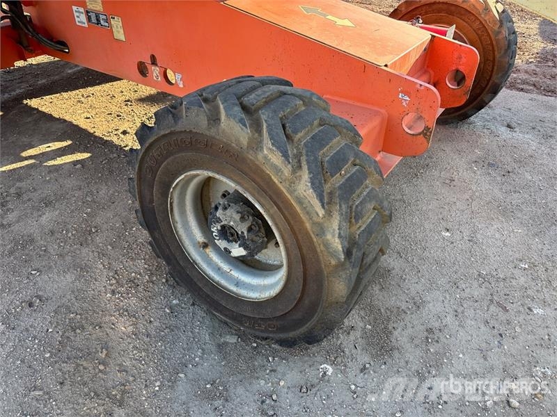 JLG 400S 4WD Diesel Telescopic Boom Lift (Inoperable) رافعات سلة تلسكوبية