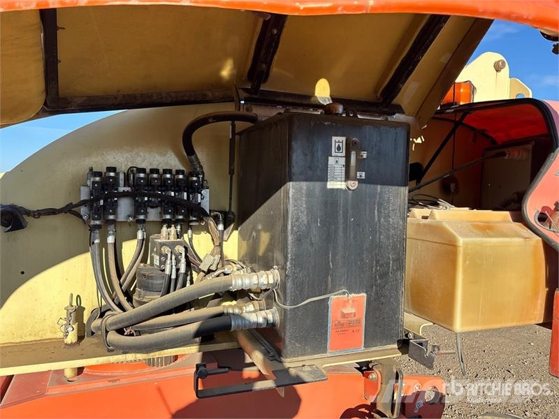 JLG 400S 4WD Diesel Telescopic Boom Lift (Inoperable) رافعات سلة تلسكوبية