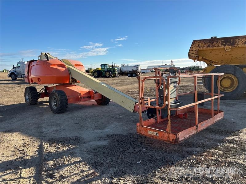 JLG 400S 4WD Diesel Telescopic Boom Lift (Inoperable) رافعات سلة تلسكوبية