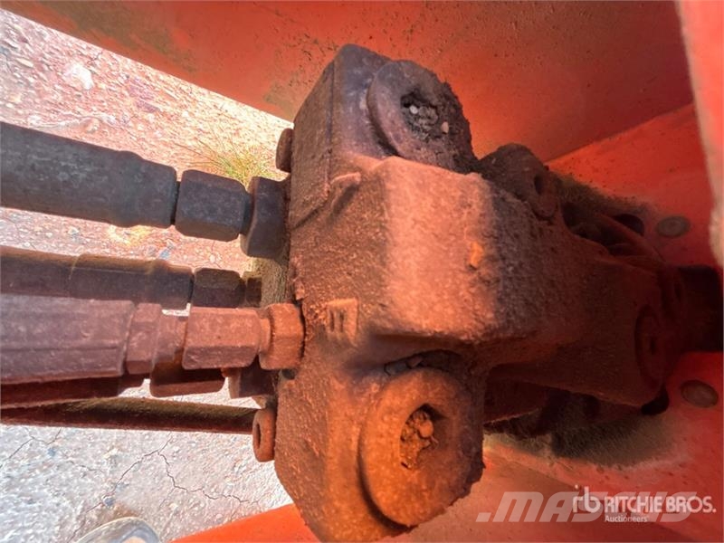 JLG 400S 4WD Diesel Telescopic Boom Lift (Inoperable) رافعات سلة تلسكوبية