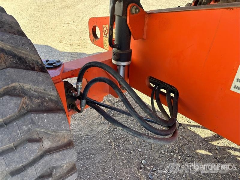JLG 400S 4WD Dual Fuel Telescopic Boom Lift Telescopic boom lifts